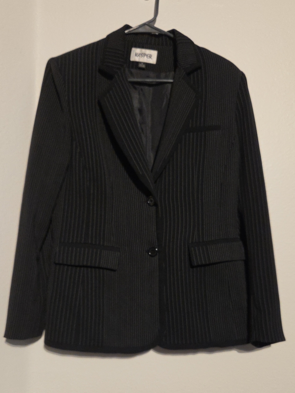 KASPER PINSTRIPE SET - Picture 2 of 11